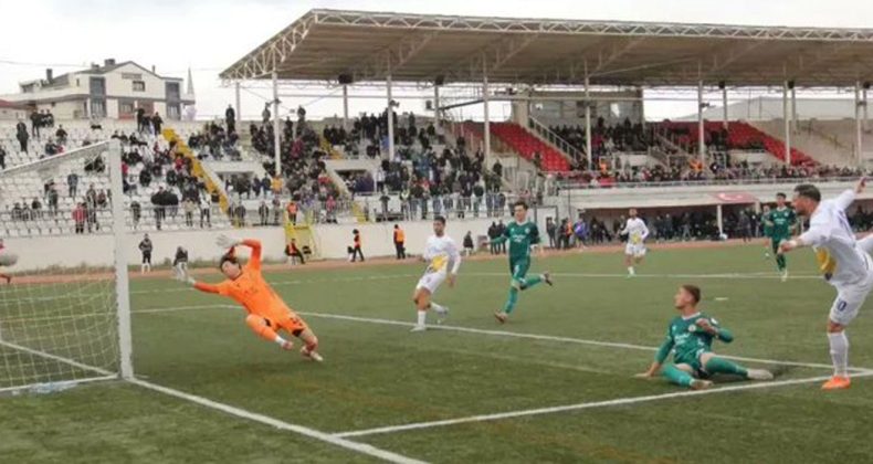 2. Lig’de Her Şey Karıştı