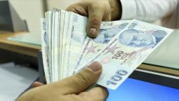 Anlaşma sağlandı: İşçi maaşları 53 bin oldu, geriye dönük de zam alacaklar!