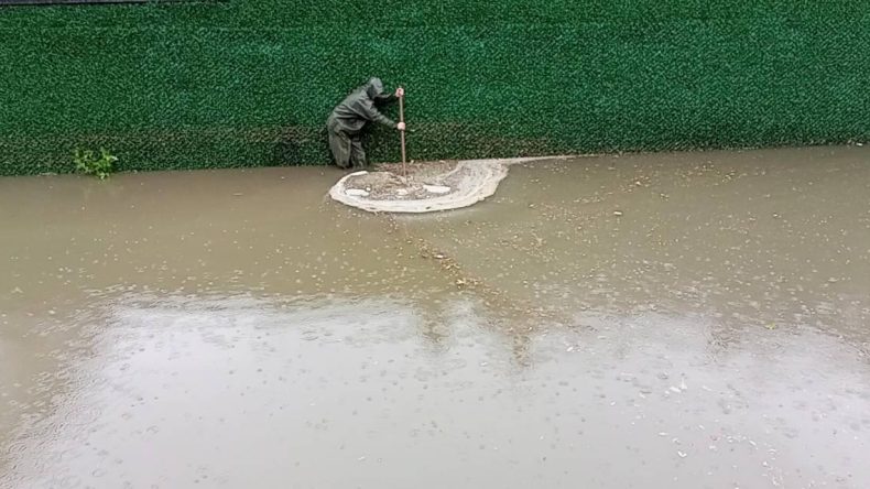 Aydın’da Şiddetli Yağışlardan Kaynaklı Zorluklar: Alt Geçit Su İçinde Kaldı