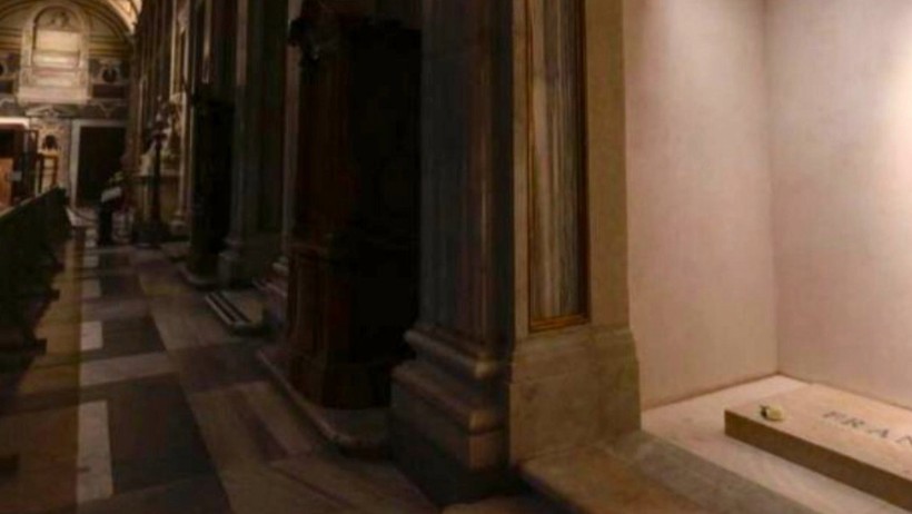 Papa Franciscus'un mezarı