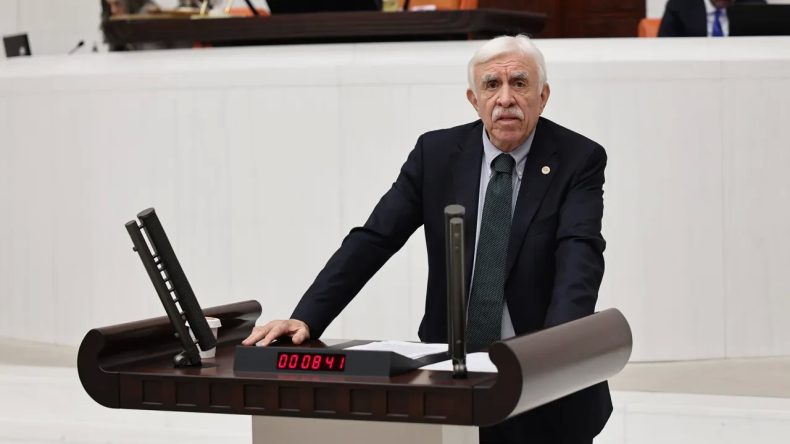 Cengiz Çandar: ’80’lerde bile basın özgürlüğü üzerinde bu kadar geniş bir karartma yoktu’