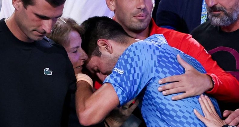 Djokovic 100’ü Göremedi