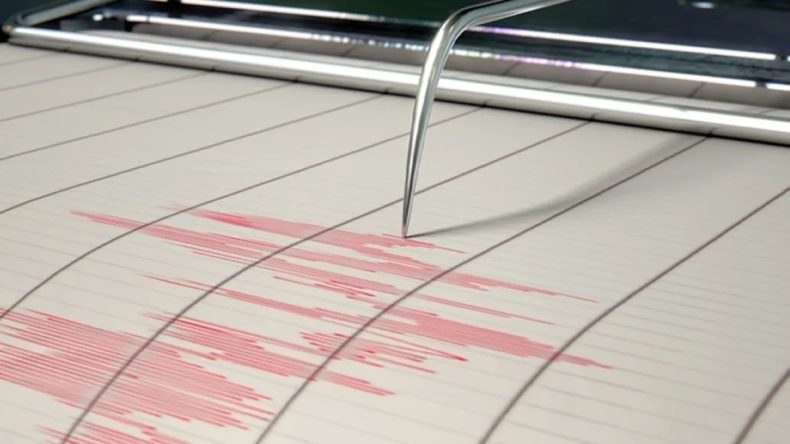 Elazığ Sivrice’de Gece Saatlerinde 4,9 Büyüklüğünde Deprem Meydana Geldi