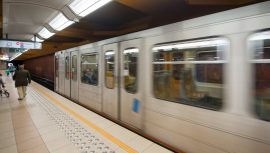 Elektrik Kesintileri Nedeniyle Metrolar Boşaltılıyor