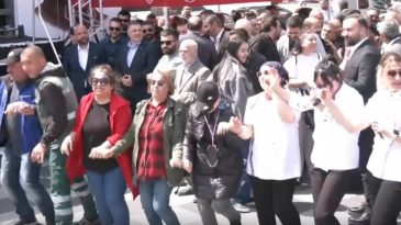 En Düşük Maaş 36 Bin Lira Oldu: Çalışanlar Davul Zurnayla Kutladı
