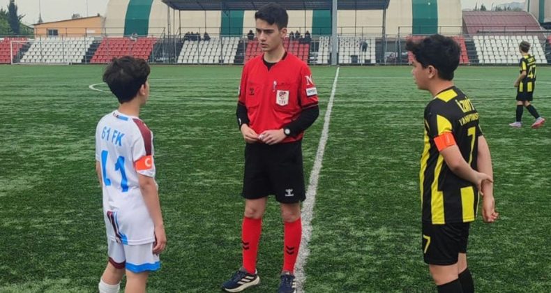 Genç Hakemin Davranışı Takdir Topladı