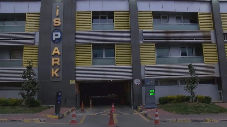 İBB, Bazı İSPARK Otoparklarının Geçici Olarak Kapatıldığını Açıkladı