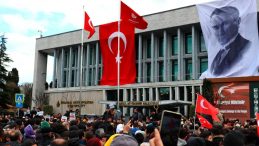 İBB’ye Yönelik İkinci Dalga Operasyonunda 52 Kişi Adliyeye Sevk Edildi
