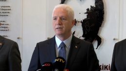 İstanbul Valisi: Okullarımız Depremde Hasar Almadı