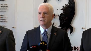 İstanbul Valisi: Okullarımız Depremde Hasar Almadı