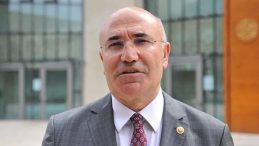Mahmut Tanal’dan Gözaltı Tepkisi: Avukatsız Bırakmak Da Susuz Bırakmak Gibi Hak İhlalidir!