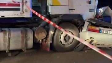 Manisa’da TIR ve Otomobil Çarpışması: 1 Kişi Hayatını Kaybetti