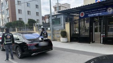 Menzil’in Mercedes’inin Çakarı İptal Edildi, 155 Bin Lira Ceza Kesildi