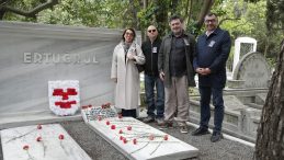 Muhsin Ertuğrul Kabri Başında Anıldı