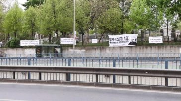 Sırrı Süreyya Önder’in Kaldığı Hastanenin Önündeki Afiş Sayısı Artıyor