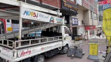 Tabela Asmak İçin Çıktığı Araçtan Düşerek Hayatını Kaybetti