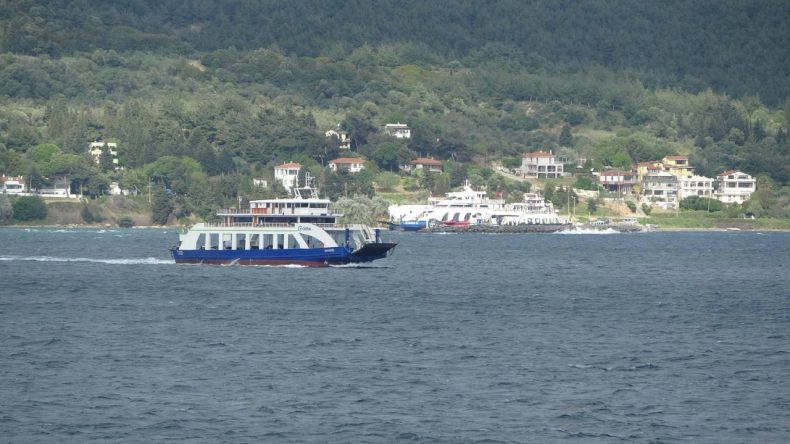 Tüm Gökçeada ve Bozcaada Feribot Seferleri Askıya Alındı
