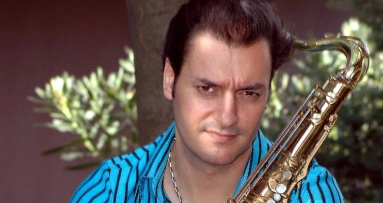 Ünlü Şarkıcı Tayfun’dan Acı Haber