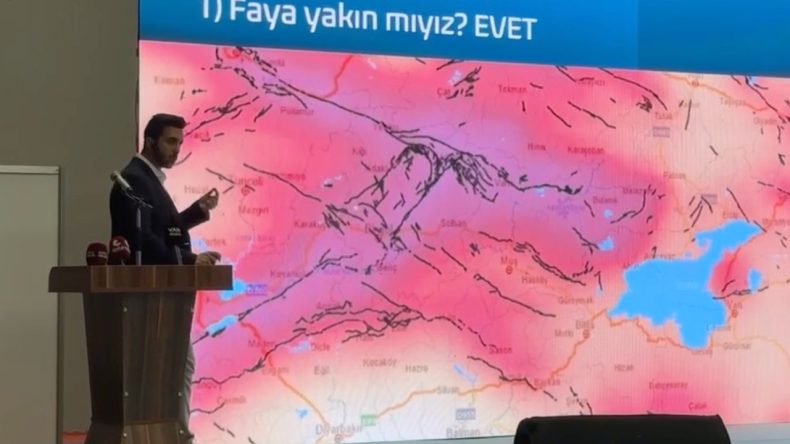 Yüksek İnşaat Mühendisi Uyardı: Fay Hattı Üzerine Villa Kompleksi ve Okul Yapıldı