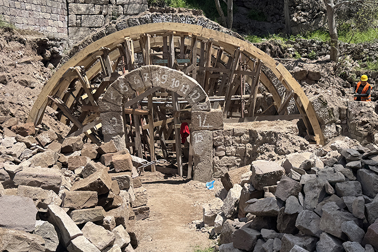 Restorasyon Çalışmaları