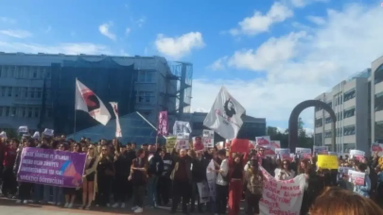 Boğaziçi'nde Nureddin Yıldız protestosu