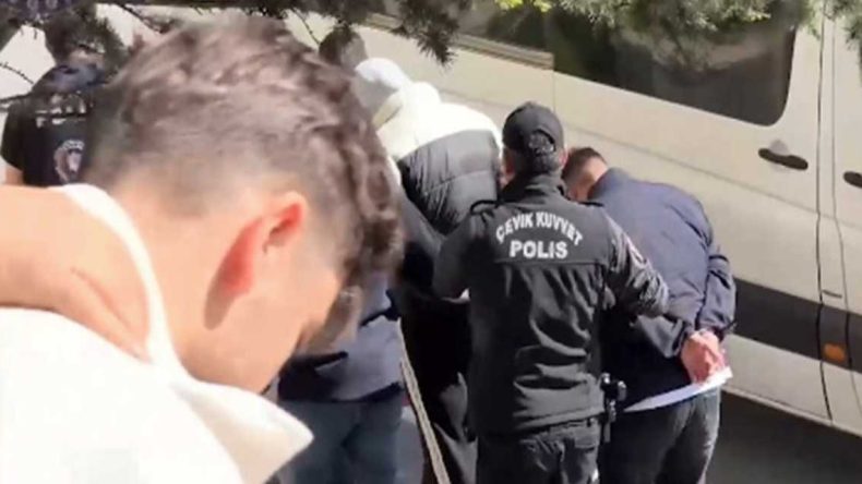 3.5 Milyon TL’lik Sosyal Medya Dolandırıcılığı: 6 Kişi Tutuklandı!
