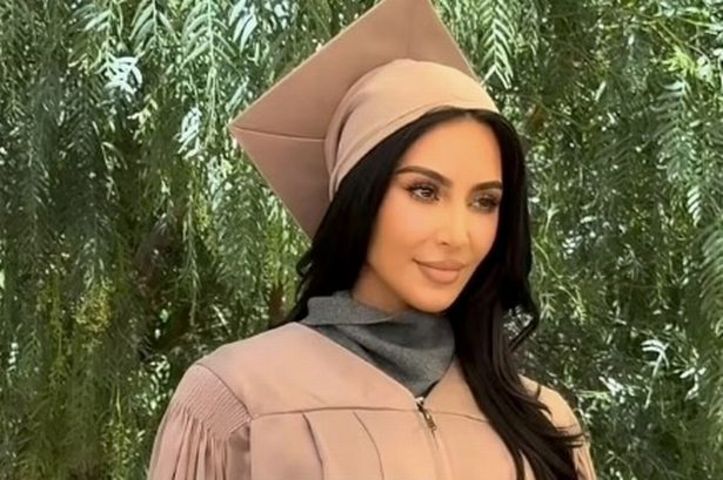 Kim Kardashian Eğitim Süreci