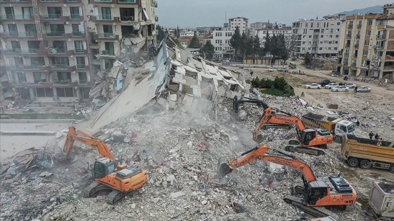 6 Şubat Davasında ’14 Bina Yaptı, Biri Yıkıldı’ Savunması