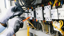 700 Bankanın Elektriği Kesildi!