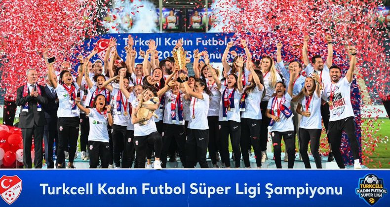 ABB FOMGET Süper Lig Şampiyonluğunu Coşkuyla Kutladı