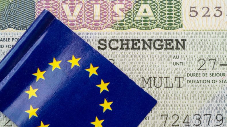AB’den Vize Serbestisi İçin 6 Kriter Hatırlatması