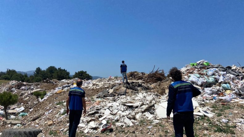 Açık alana çöp döken belediyeye 1,8 milyon TL’lik ceza