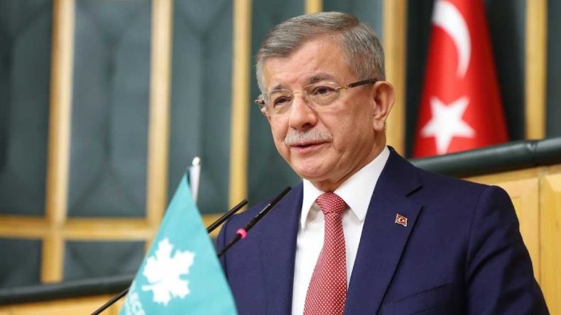 Ahmet Davutoğlu’ndan dikkat çeken görüşme: Devlet Bahçeli ve Tuncer Bakırhan ile telefonda konuştu