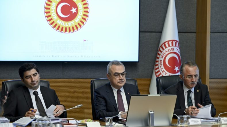 AKP’li İsimden Tuhaf Sözler: Dolandırmış Demeyelim, Fazla Tahsilat Diyelim