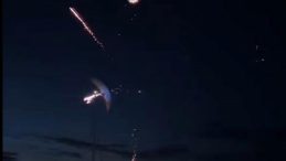 Akrobatik manevralar yapıyordu: Emekli astsubay paramotorla tekneye çarptı