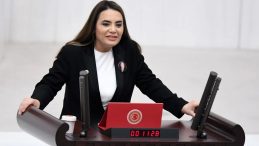 Alparslan Türkeş’in Kızı Ayyüce Türkeş Taş’tan Açıklama: Anlatılacak, Konuşulacak Bir Şey Değil!
