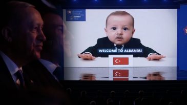 Arnavutluk’ta Erdoğan Bebek Sürprizi
