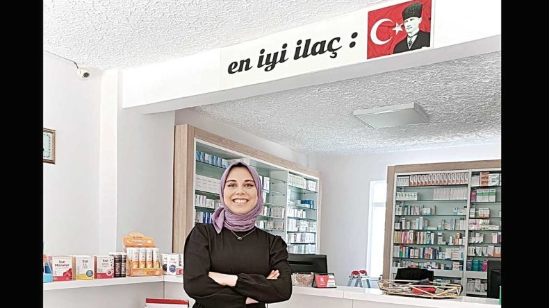 Atatürkçü Eczacı