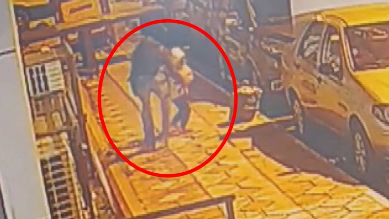 Babası bagajdan eşya alan çocuğu kaçırmaya çalıştı