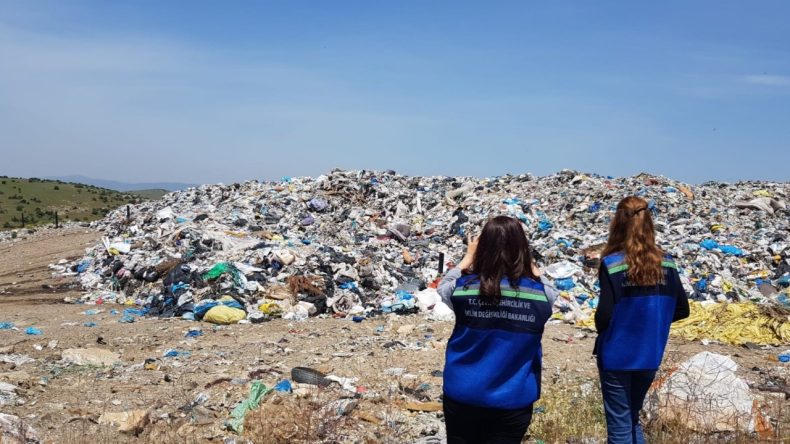 Bakanlıktan İzmir Büyükşehir Belediyesi’ne Milyonluk Ceza