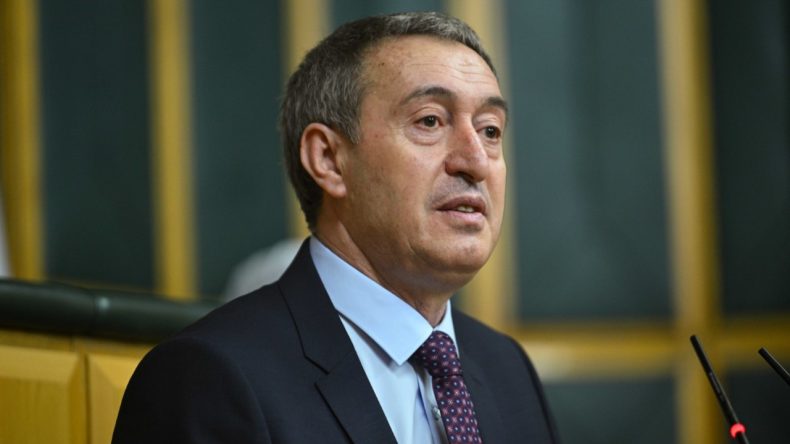 Bakırhan: Kandil’in yöneticileri değil, siyasi partiyiz