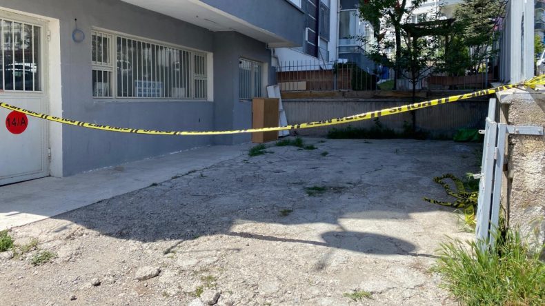 Balkondan Atlayan Gözde, Eski Eşinin Üzerine Düşmüş