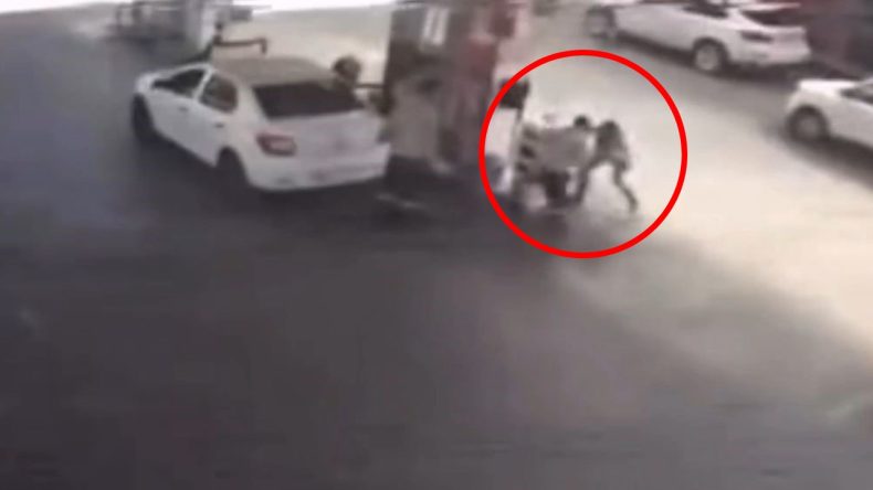 ‘Beni o işten attırdı’ diyerek bıçakladı