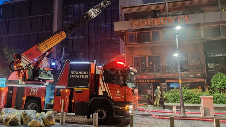 Beşiktaş’taki Restoranda Korkutan Yangın