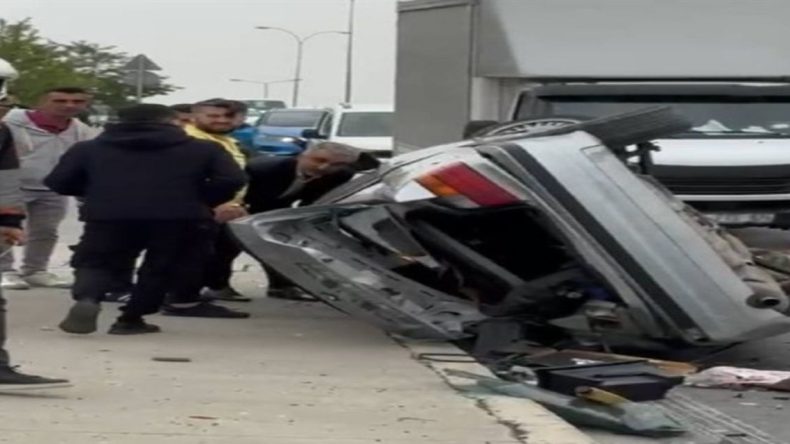 Beylikdüzü’nde Trafik Kazası: 4 Yaralı
