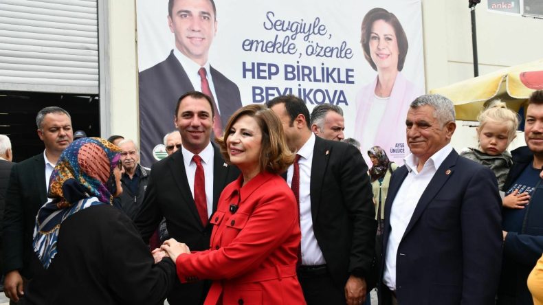Beylikova Belediye Başkanı Karabacak, İlçe Pazarında Misafir Ağırladı