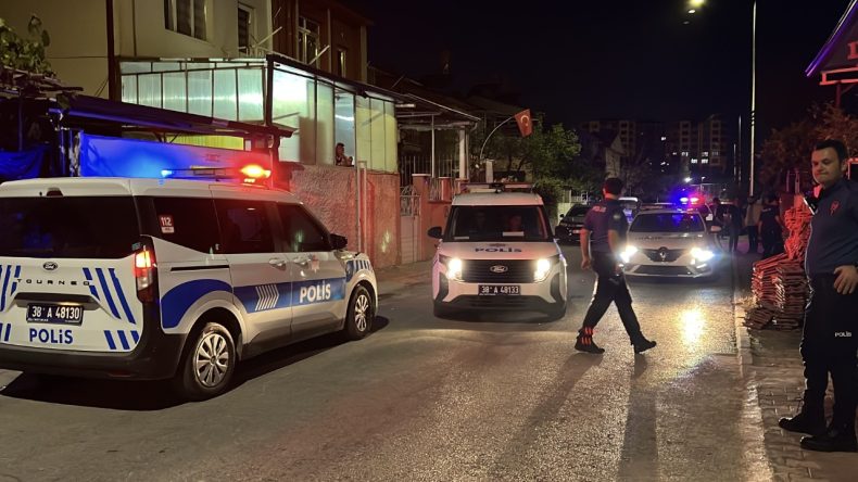 Bir Çocuk, Bahçede Beslenen Köpek Tarafından Isırıldı