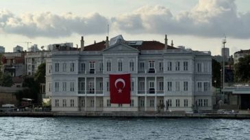 Boğazdaki Yalılar AKP’liye Devredildi!