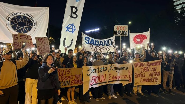 Boğaziçi Üniversitesi’nde ‘Nureddin Yıldız’ Protestosu: 15 Kişi Adliyeye Sevk Edildi, 82 Kişi Serbest Bırakıldı