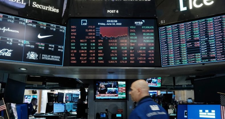 Borsada İlaç ve Otomotiv Sektöründe Ani Düşüş